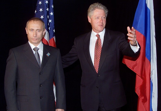 ussian Prime Minister Vladimir Putin and US President Bill Clinton